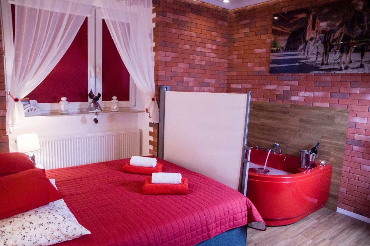 Jacuzzi Apartment Red 크라쿠프 외부 사진